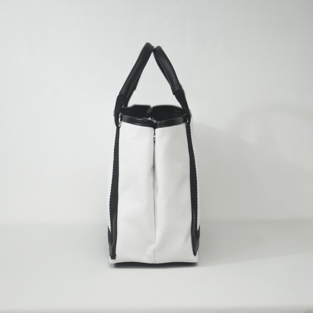 กระเป๋าผ้าขายส่ง Paris สีขาวไข่มุก CV008-12 ไซส์ M