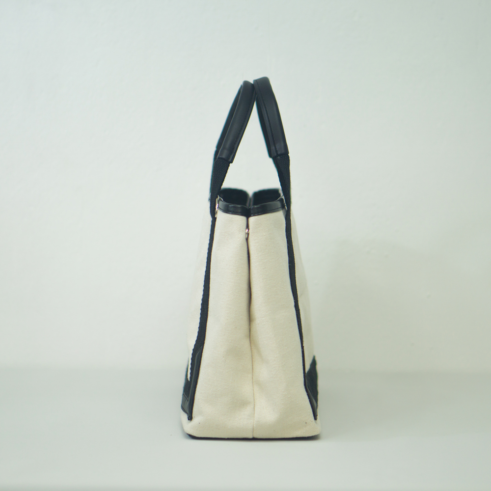 กระเป๋าผ้าขายส่ง Paris สีขาวคลาสสิค CV008-22 ไซส์ M