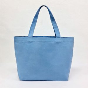 หน้าตรงกระเป๋าผ้าเเคนวาสสีล้วน แนวนอน สีฟ้า